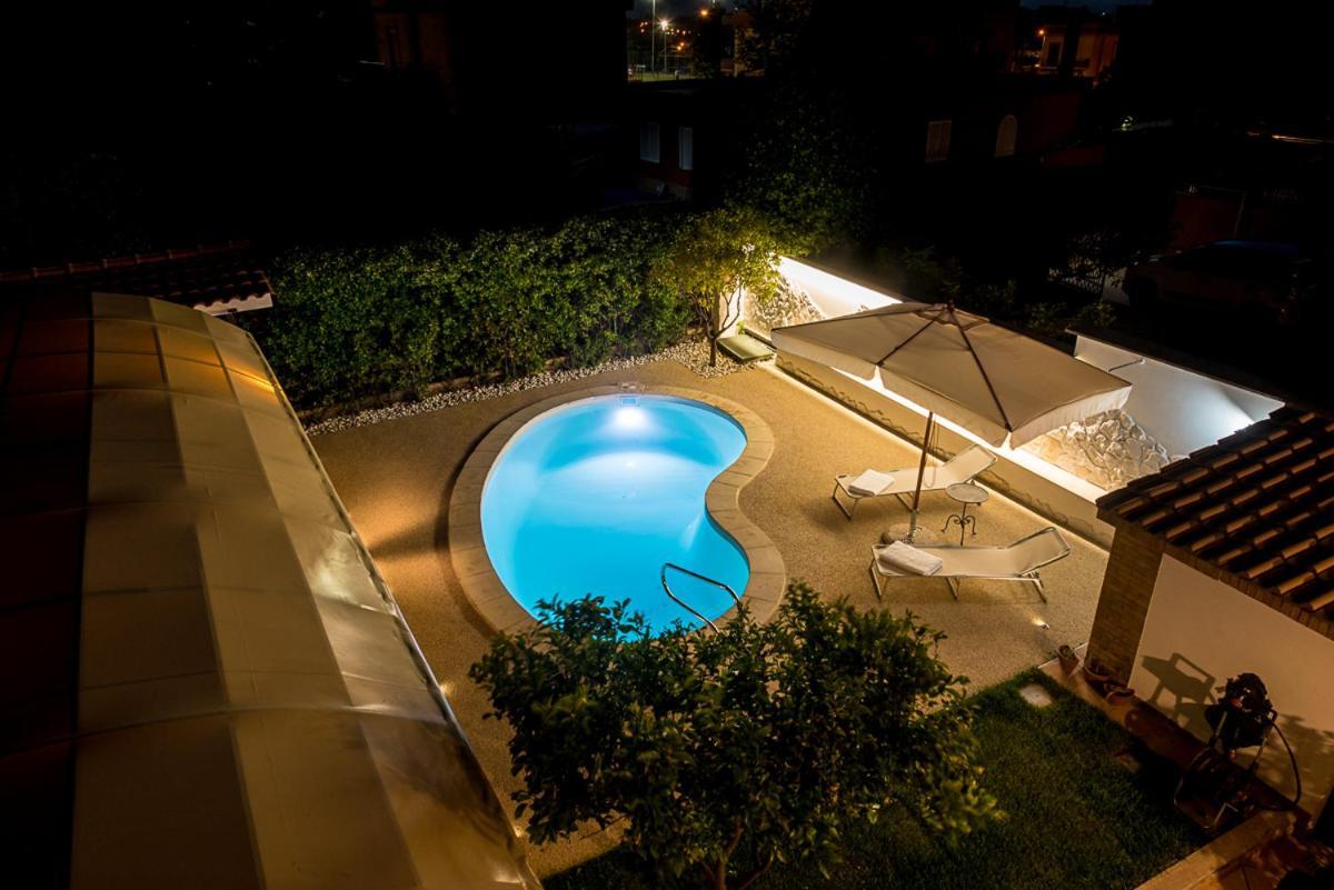 Villa Iara チェルヴェーテリ エクステリア 写真